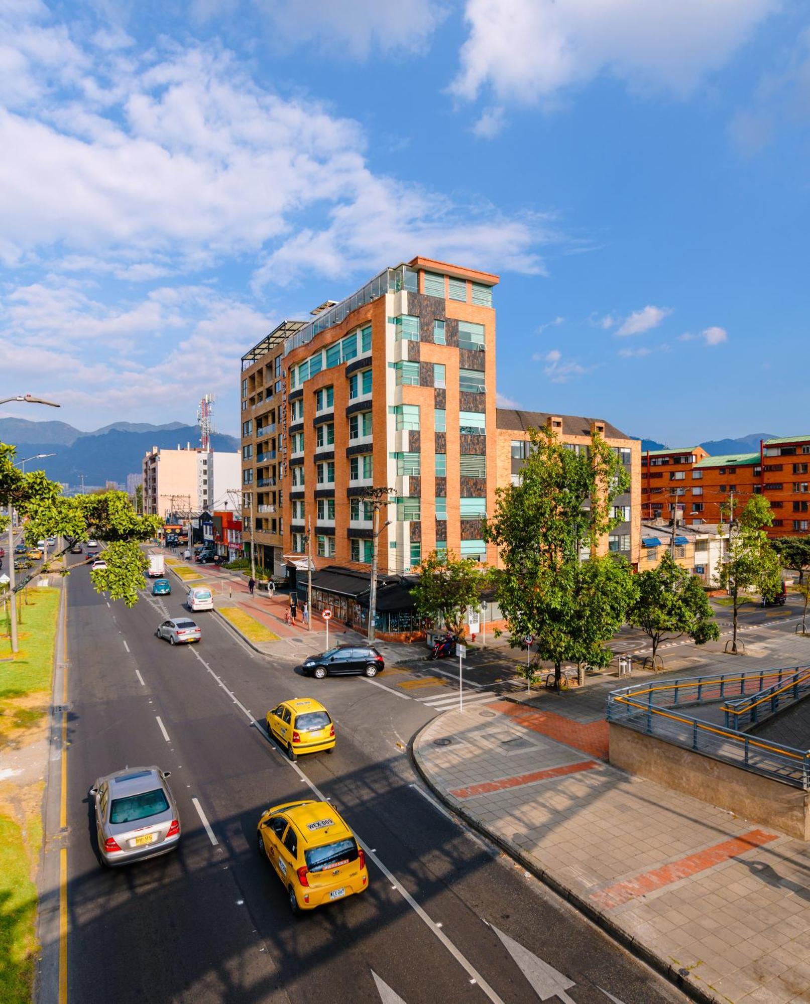 Hotel Parque 63 ボゴタ エクステリア 写真